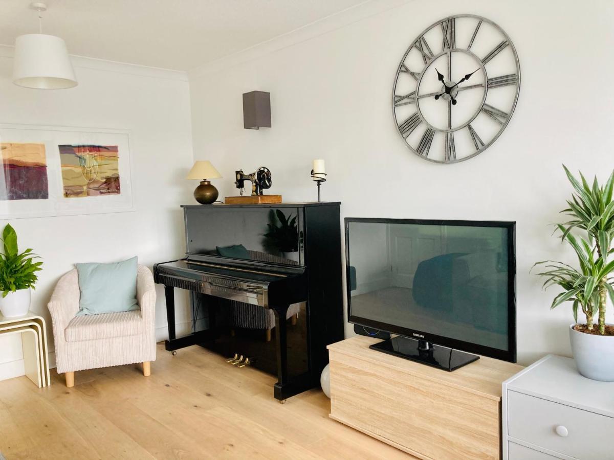 Welcoming Bungalow With Parking And Garden St Agnes  Exterior foto